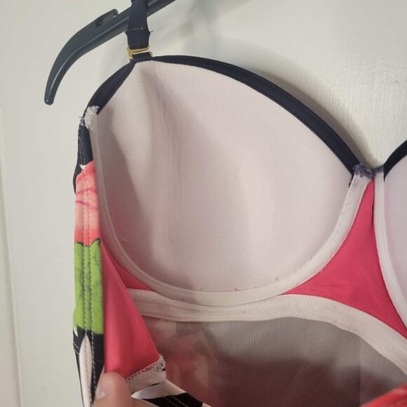 Tommy Bahama One Piece Tropical Built In Support Swimsuit - Picture 6 of 10